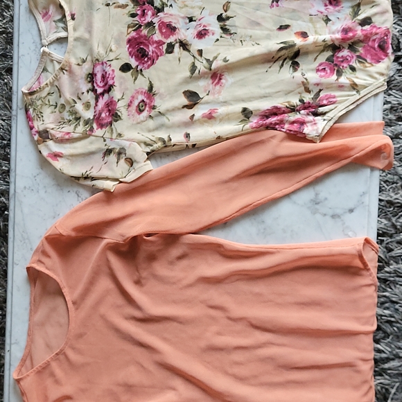 BODYSUITS $10 each (Various Styles) - Picture 3 of 8